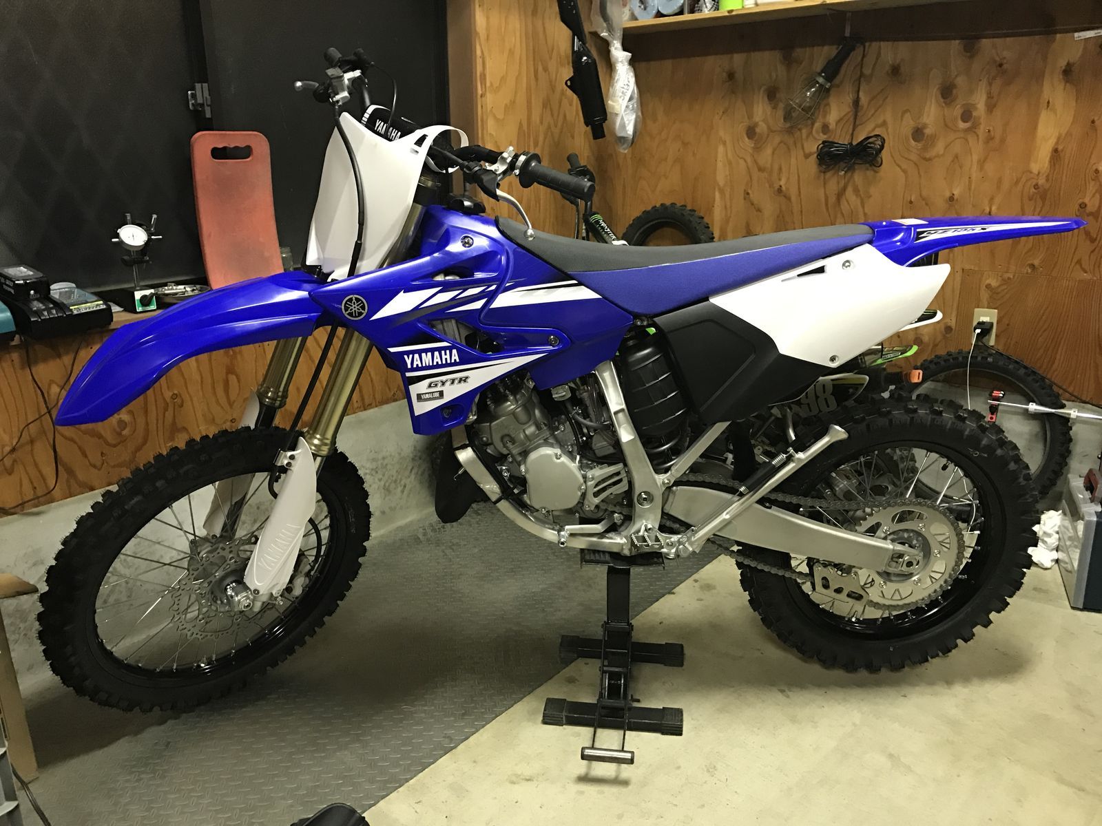 Yamaha yz125x