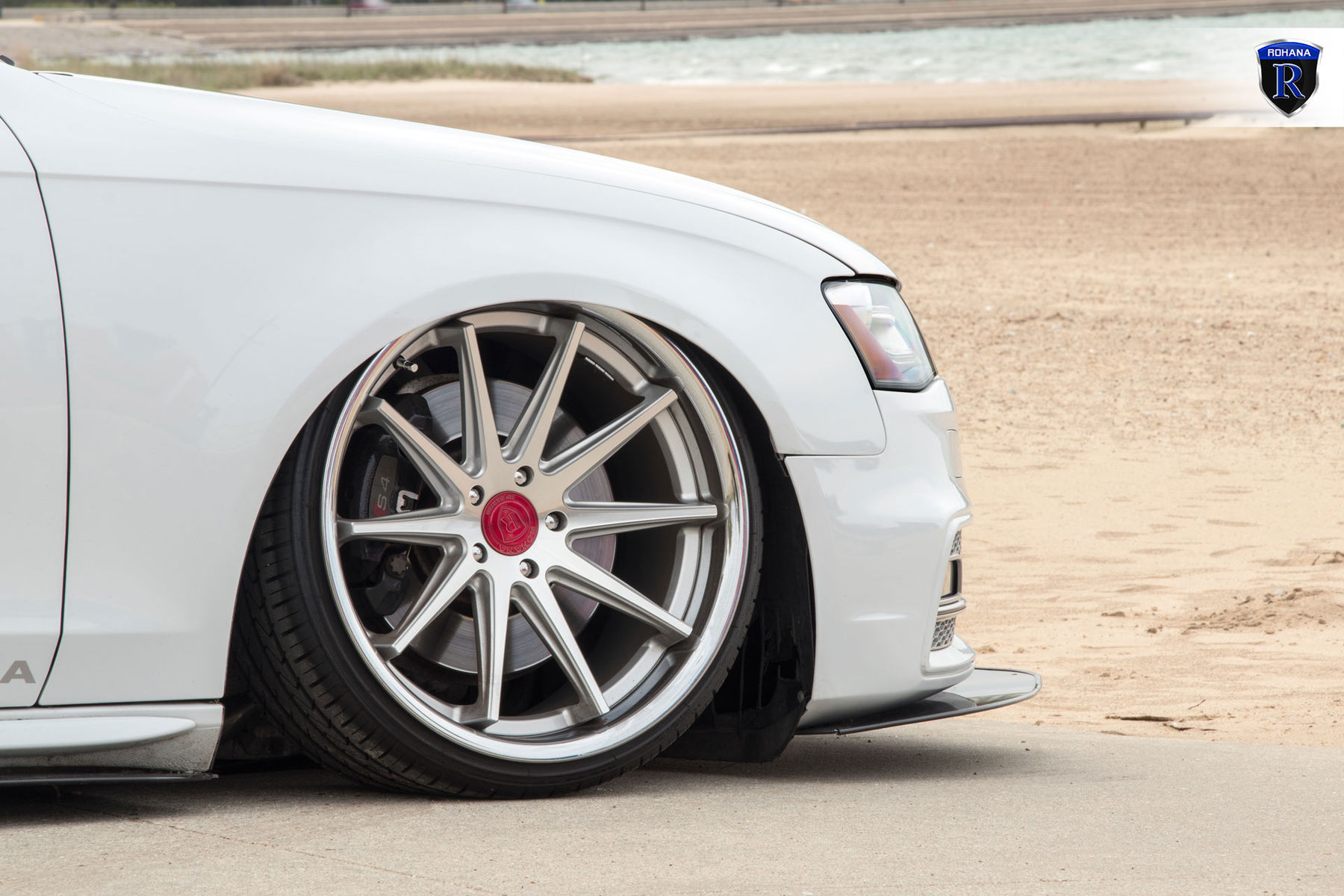 2016 Audi A4 | White Audi A4 - Front Wheel