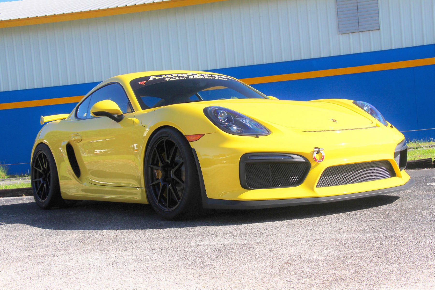2016 Porsche Cayman | Gavin Riches' AutoQuest Porsche Cayman GT4 on Forgeline One Piece Forged Monoblock GA1R Open Lug Wheels