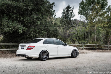 2010 Mercedes-Benz C63 AMG | 2010 Mercedes C63 Fitted With 19 Inch BD-3’s in Matte Graphite