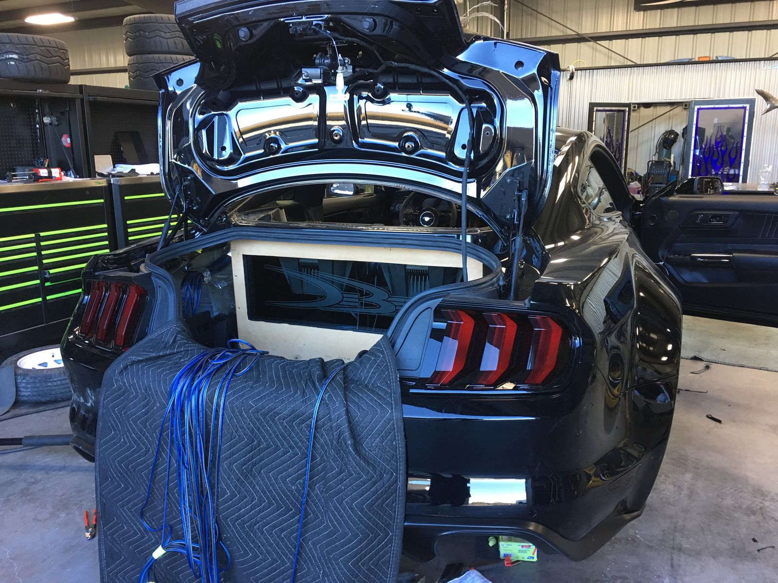 2018 Ford Mustang | 2018 Ford Mustang Fastback by DeBerti Design - Trunk FordSEMA