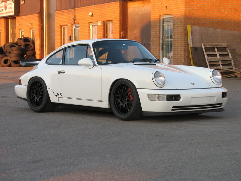 Porsche | 964 with SP16A