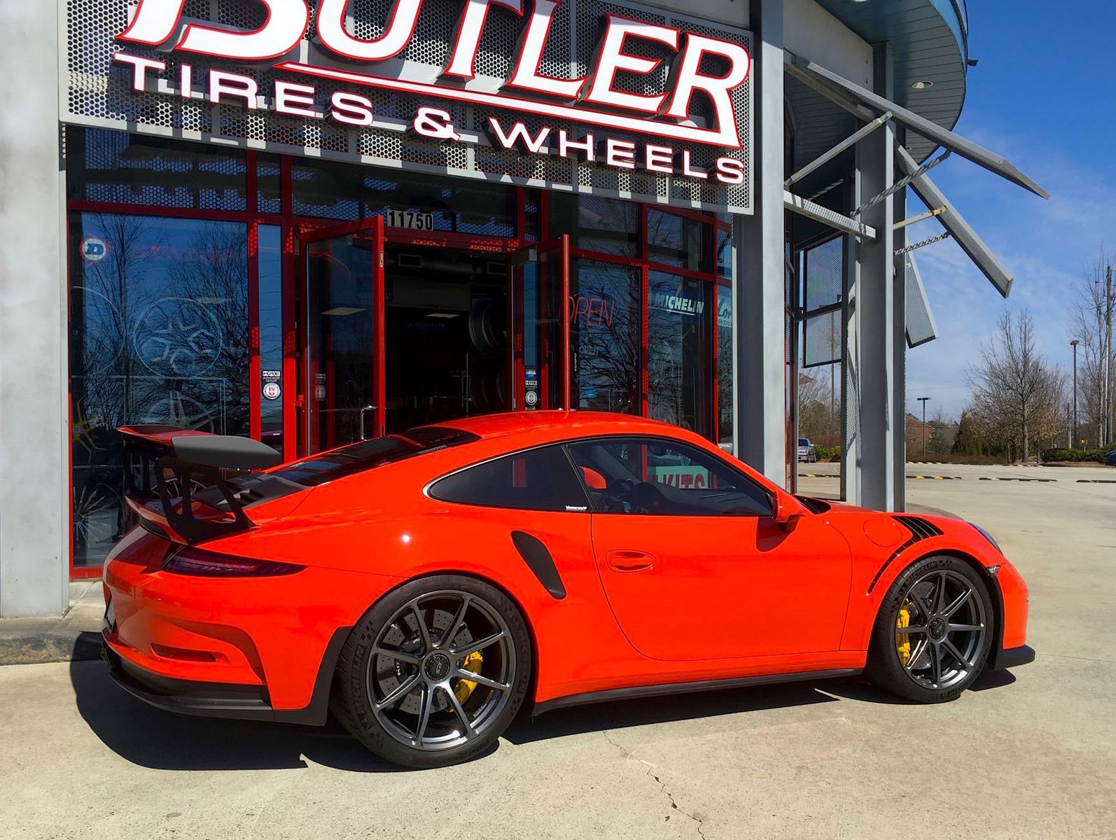 2016 Porsche 911 | Seth Thomas' Porsche 991 GT3 RS on Forgeline One Piece Forged Monoblock GE1 Centerlock Wheels
