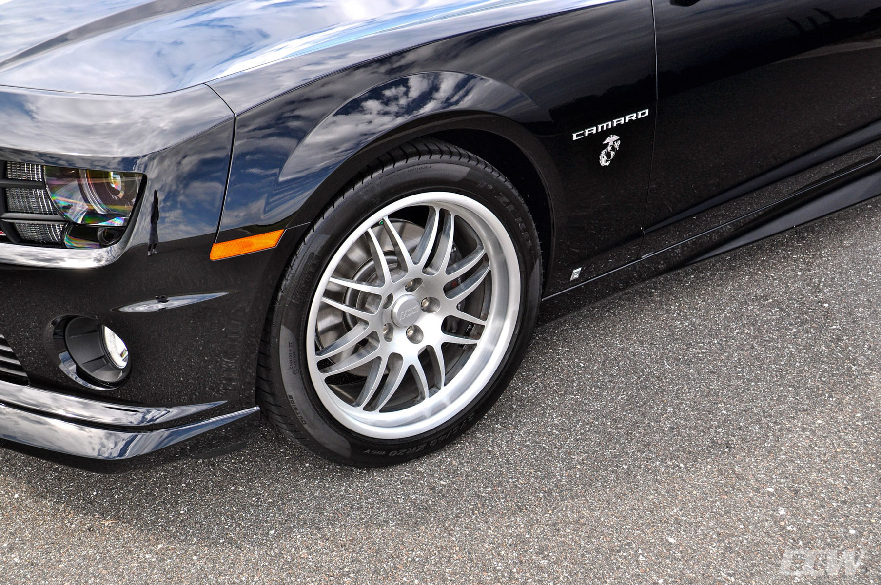 Chevrolet Camaro | Black 5th Generation Chevrolet Camaro SS - CCW SP16A Forged Monoblock Wheels