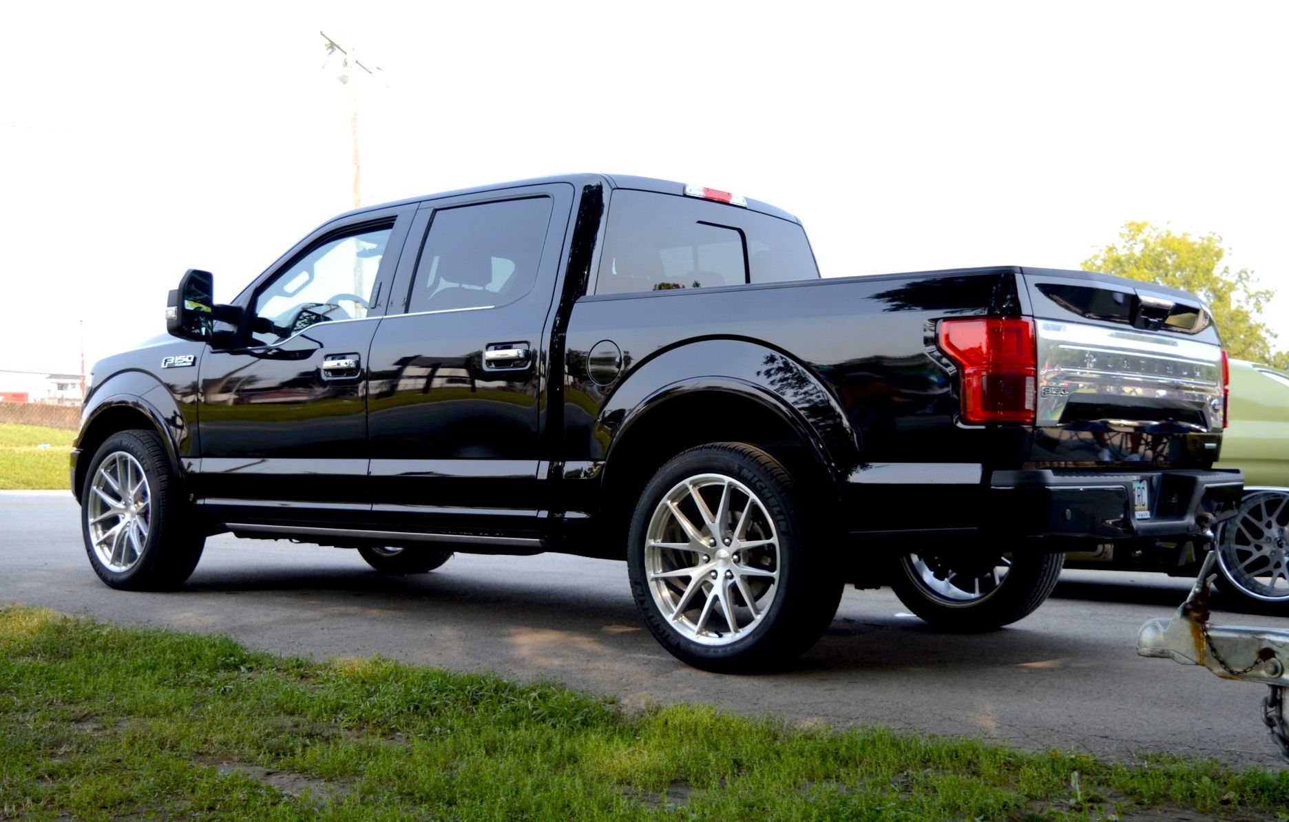 2018 Ford F-150 | Hal Baer’s Ford F-150 on Forgeline One Piece Forged Monoblock VX1-Truck Wheels