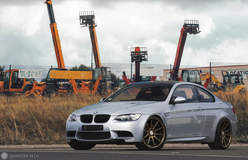 Quantum44 S1 - BMW M3 Coupe  