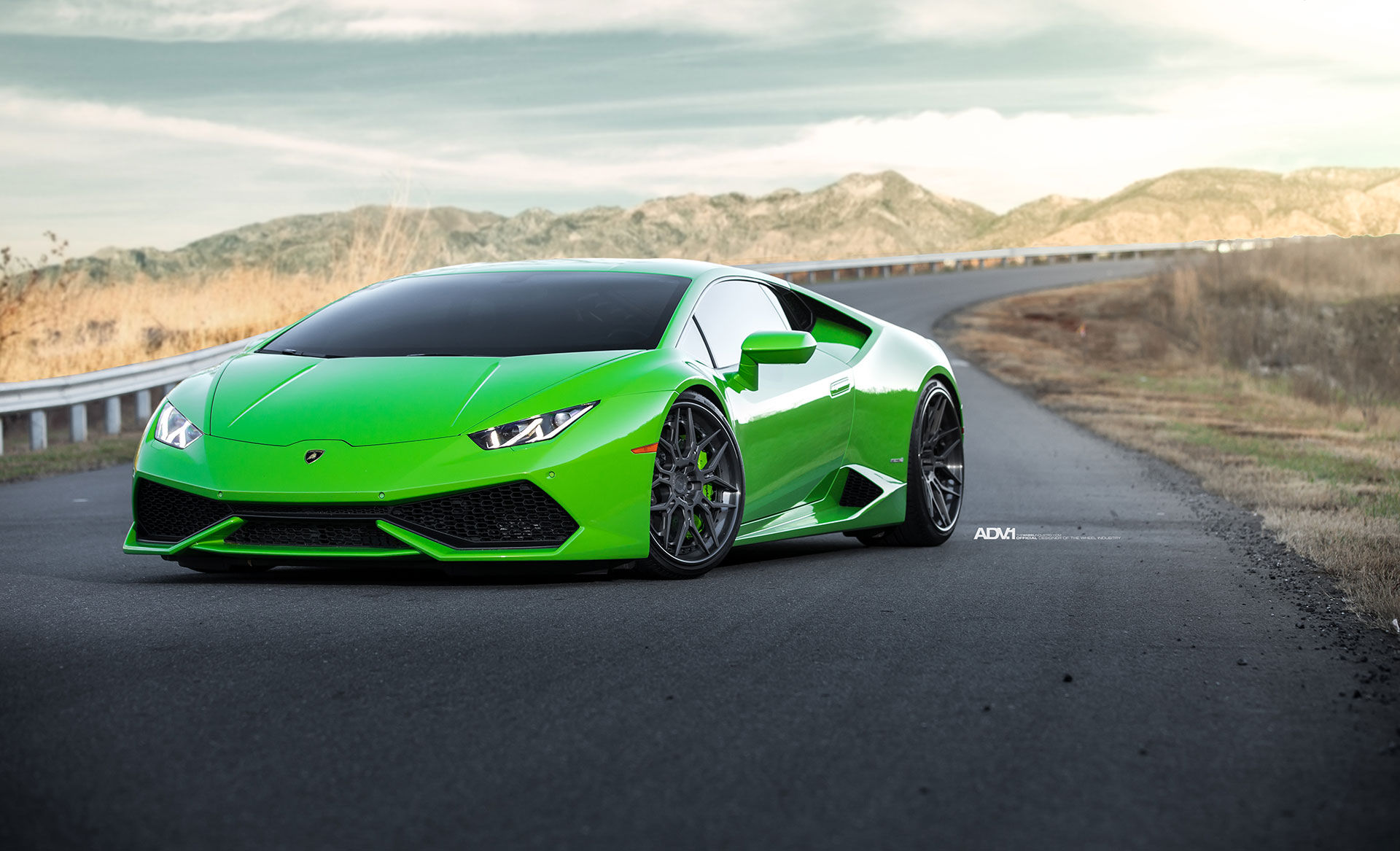 Lamborghini Huracan | Verde Mantis Green Lamborghini Huracan LP610-4 - ADV7 Track Spec CS Series