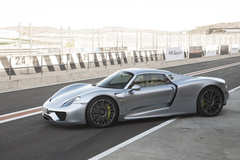 '15 Porsche 918 Spyder