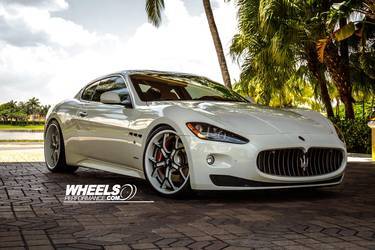 2010 Maserati GranTurismo | OUR CLIENT'S MASERATI GRAN TURISMO WITH 21/22" FORGIATO GTR WHEELS