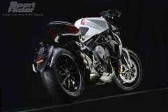  2014 MV Agusta Brutale 800 Dragster | First Look