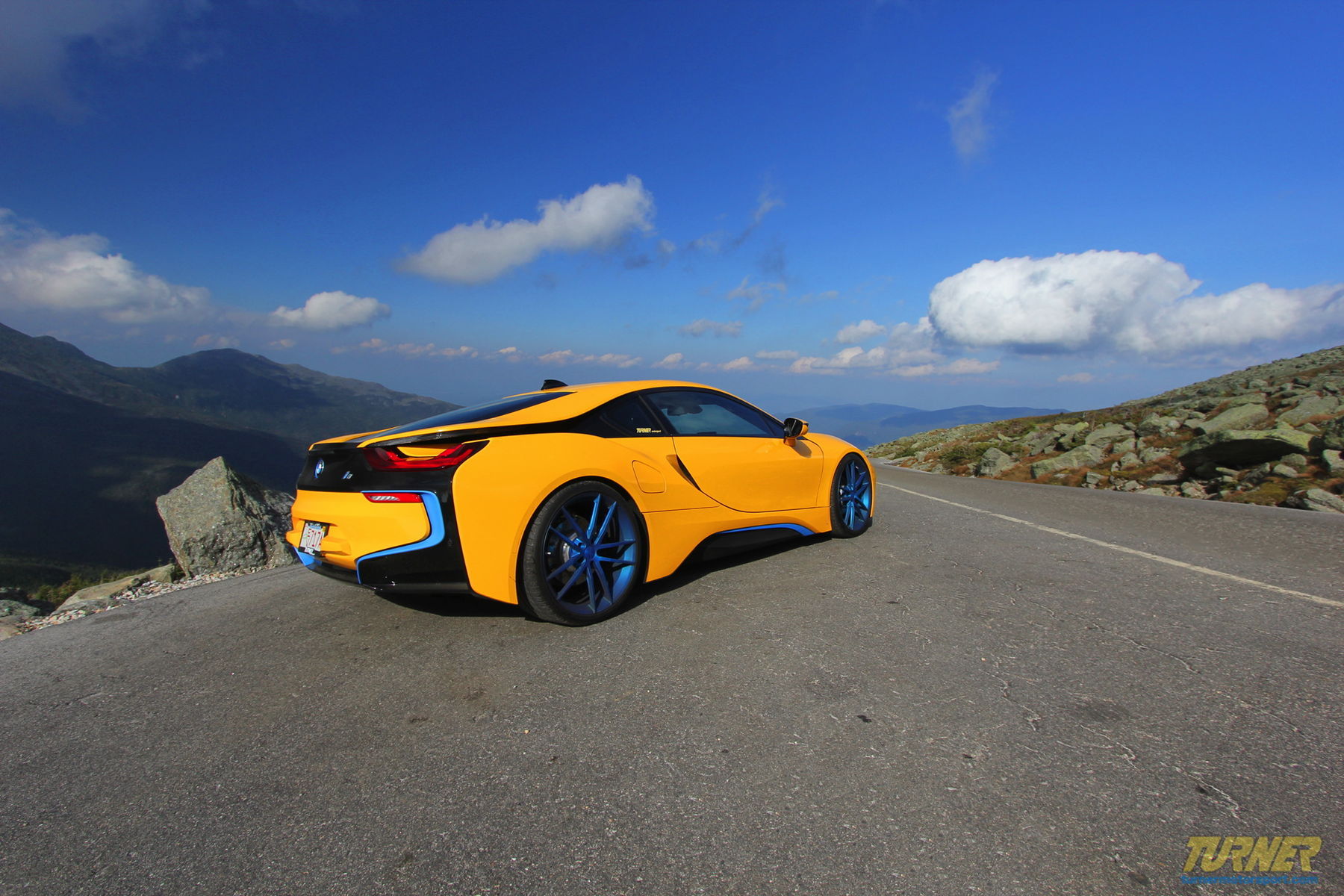 2015 BMW i8 | Turner Motorsports i8 on Forgeline AR1 Wheels