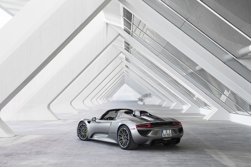 2015 Porsche 918 Spyder | '15 Porsche 918 Spyder