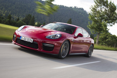 '14 Porsche Panamera GTS