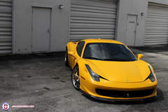 Ferrari 458 on HRE S104 