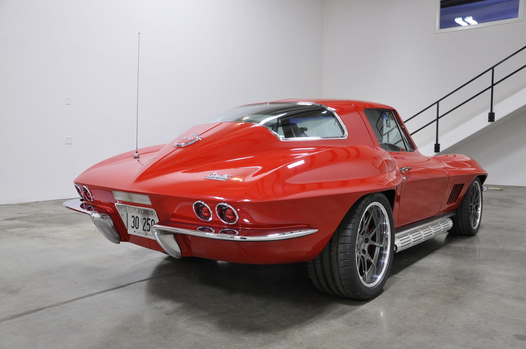 1967 Chevrolet Corvette Stingray | Paul's Schwartz Performance '67 Corvette Sting Ray Widebody on Forgeline GA3C Wheels