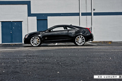 '12 Cadillac CTS on XO Tokyo's