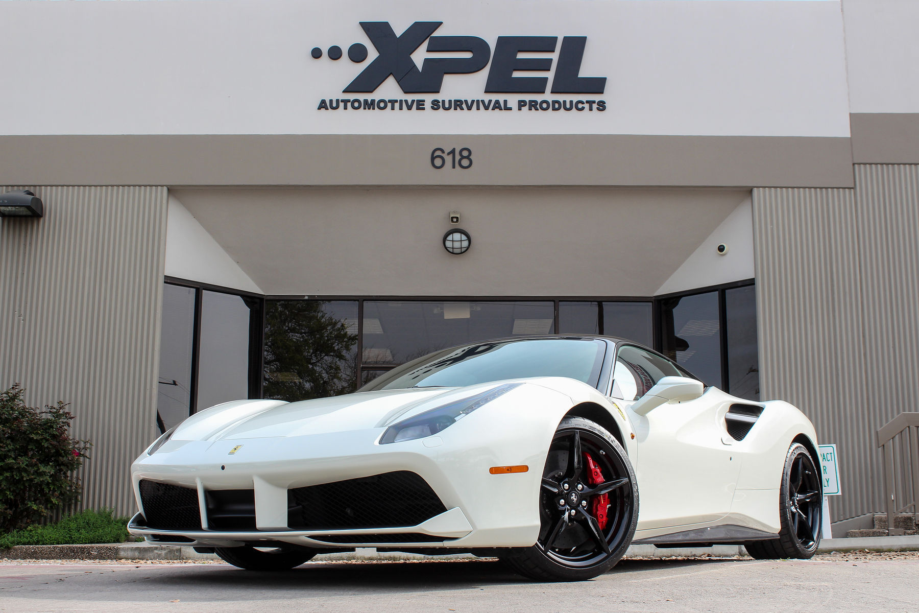 2016 Ferrari 488 GTB | White Ferrari 488 GTB protected with XPEL ULTIMATE