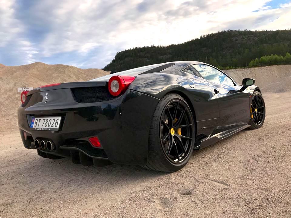 2011 Ferrari 458 Italia | Hans Myhra's Ferrari 458 Italia on Forgeline Carbon+Forged CF201 Wheels