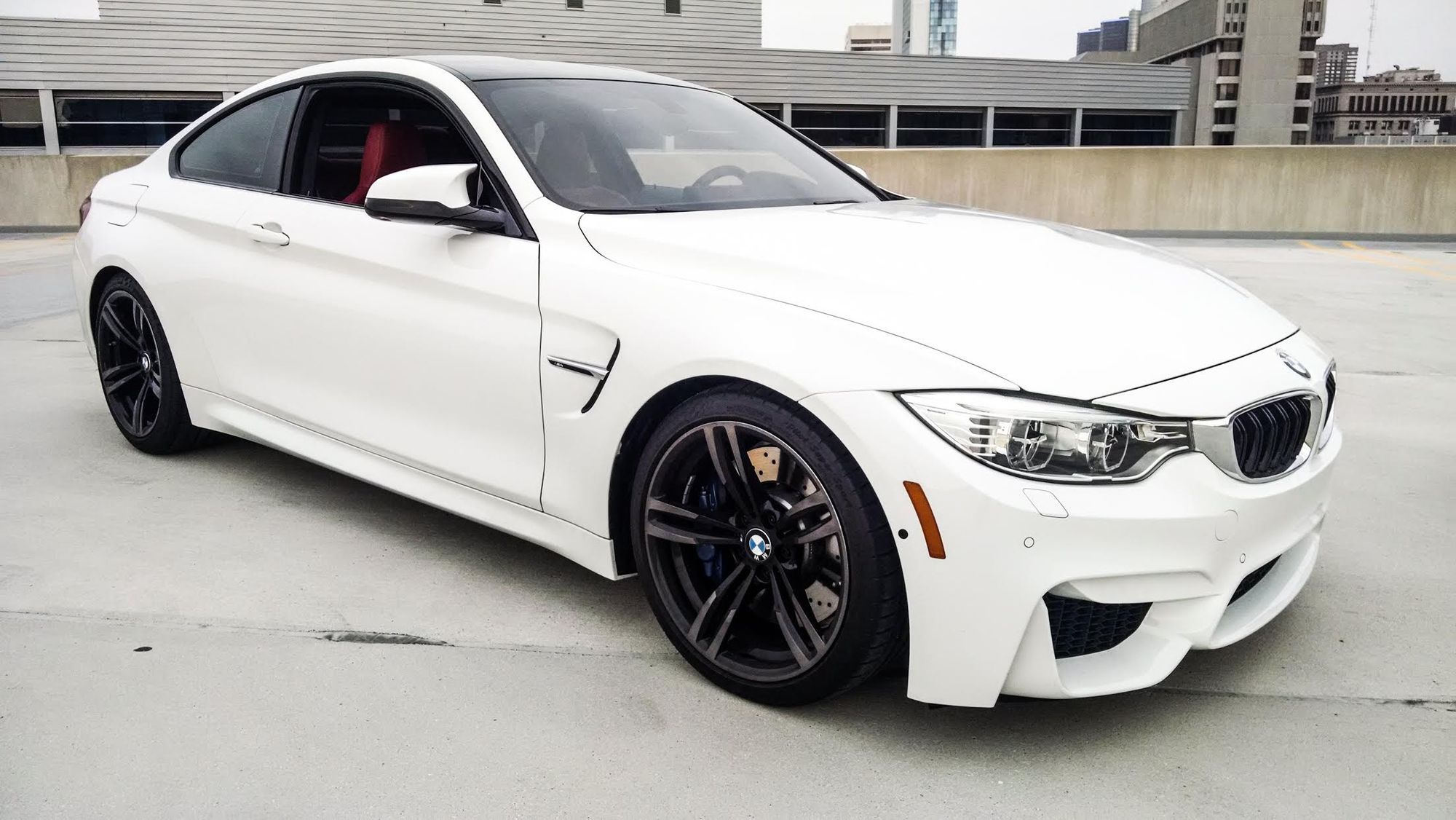 2015 BMW M4 | Motoroso M4 - Front Right