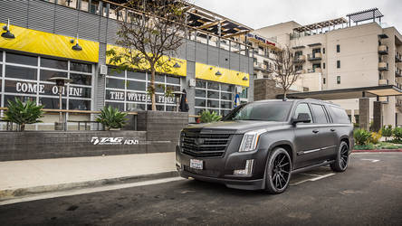 Cadillac Escalade ESV