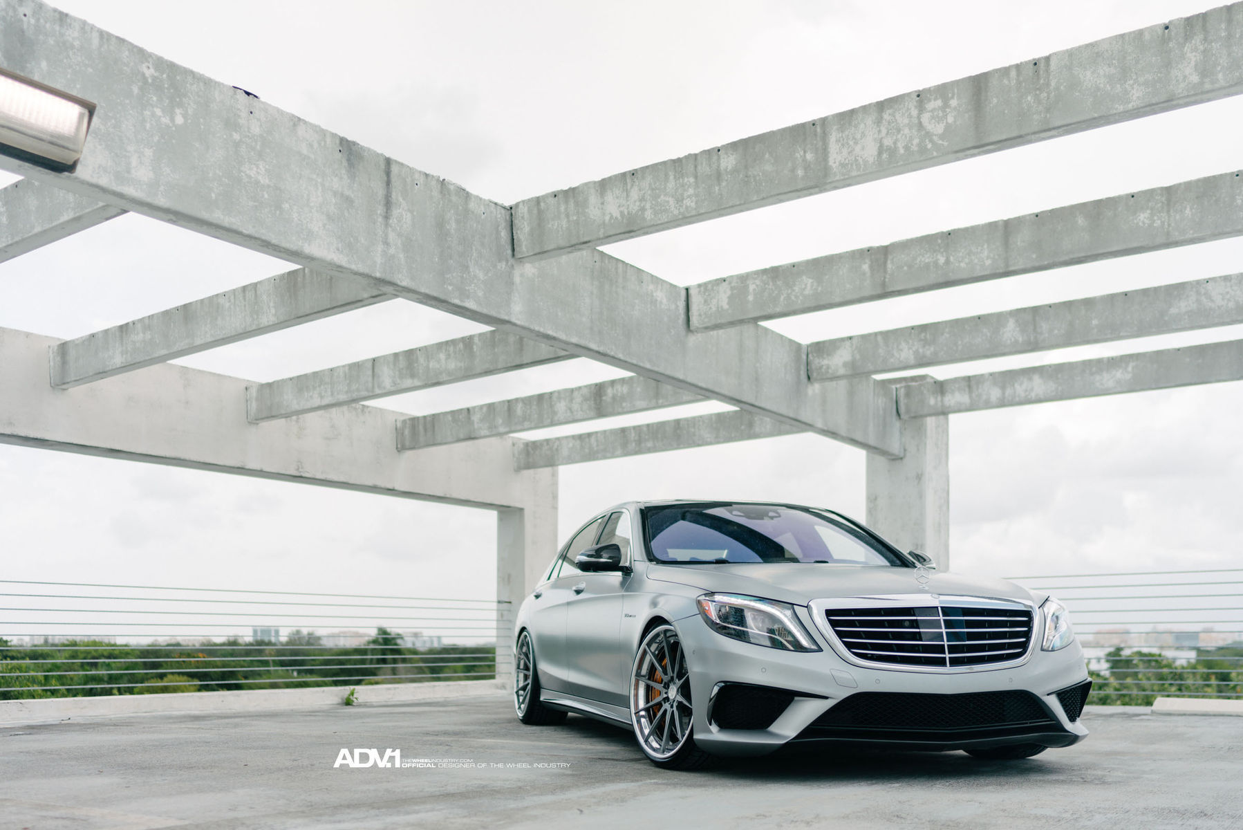 2015 Mercedes-Benz S-Class | Mercedes Benz S63 AMG Sedan