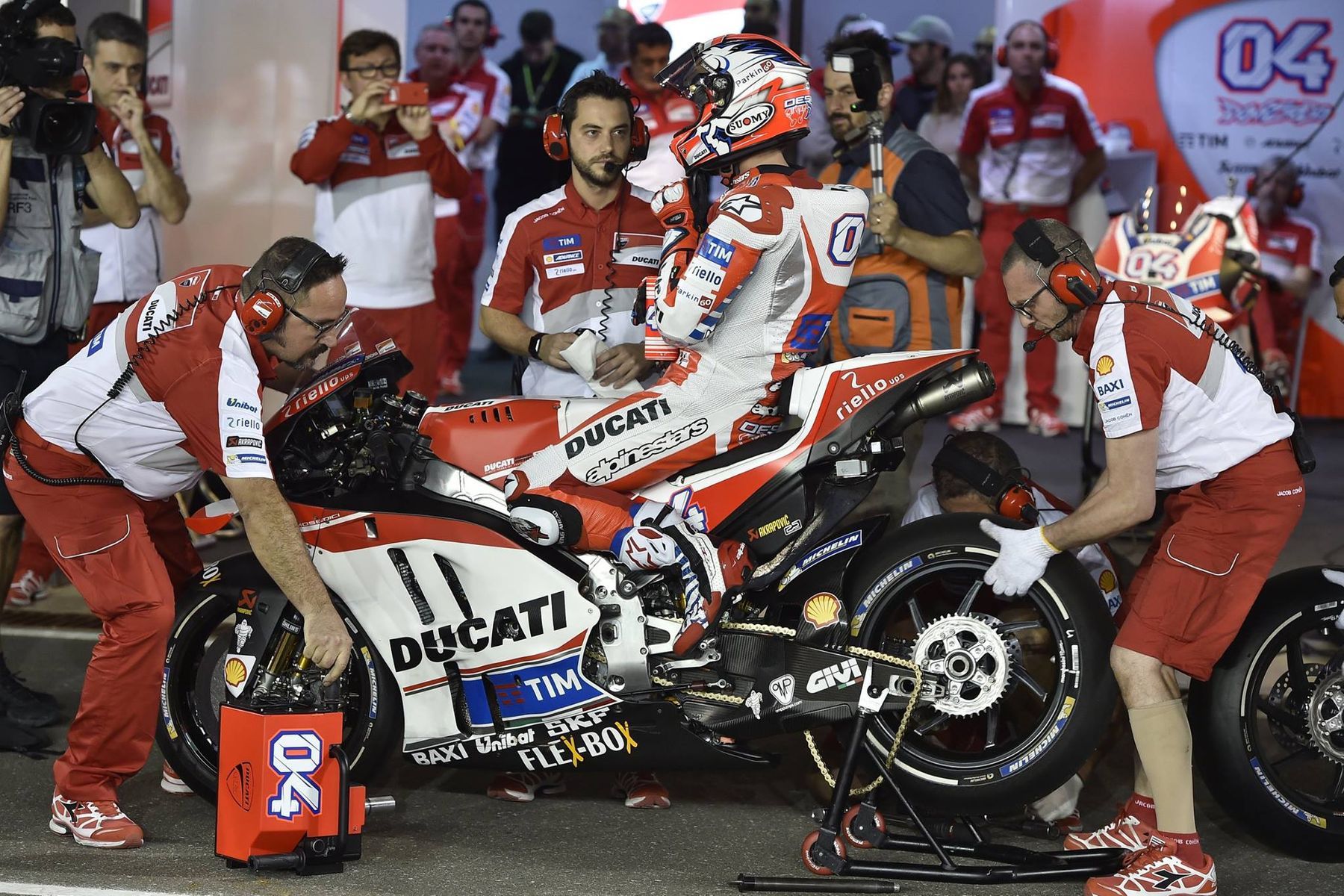 2016   | 2016 Ducati Moto GP Team