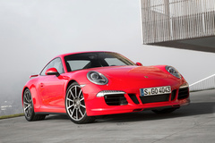 '13 Porsche 911 Carrera 4