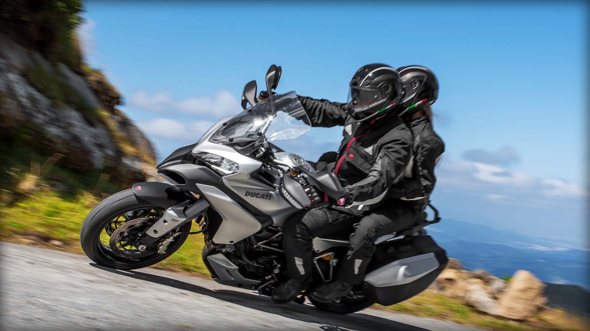 Ducati Multistrada 1200s РѕР±РѕРё