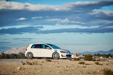 2016 Volkswagen Golf | H&R 2016 Golf GTI - Passenger's Side