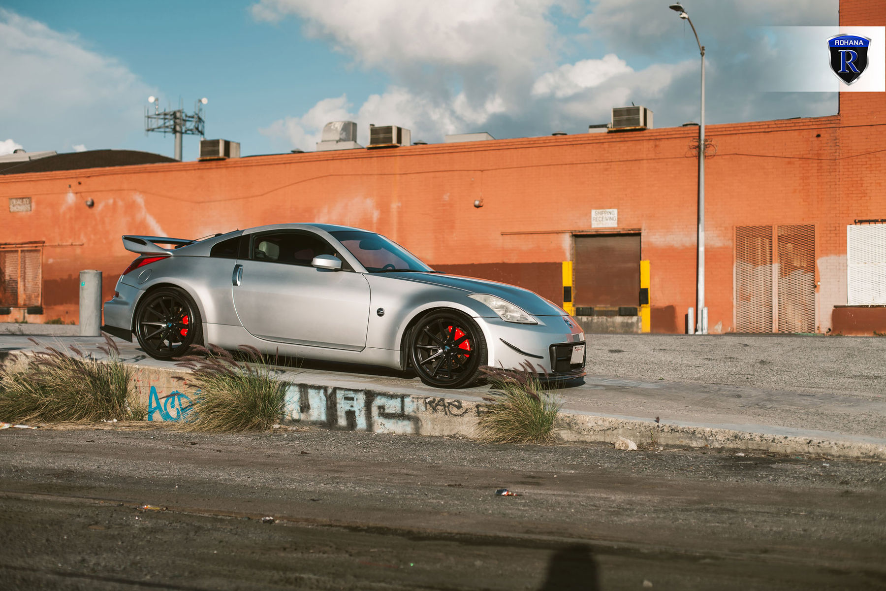  Nissan 350Z | Custom 350Z - Angled Shot