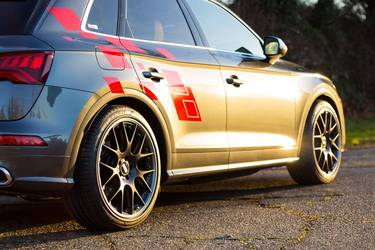 2018 Audi SQ5 | H&R 2018 Audi SQ5