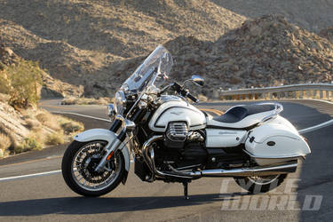 Honda CTX1300 Deluxe vs. Moto Guzzi California 1400 Touring – Comparison Test 