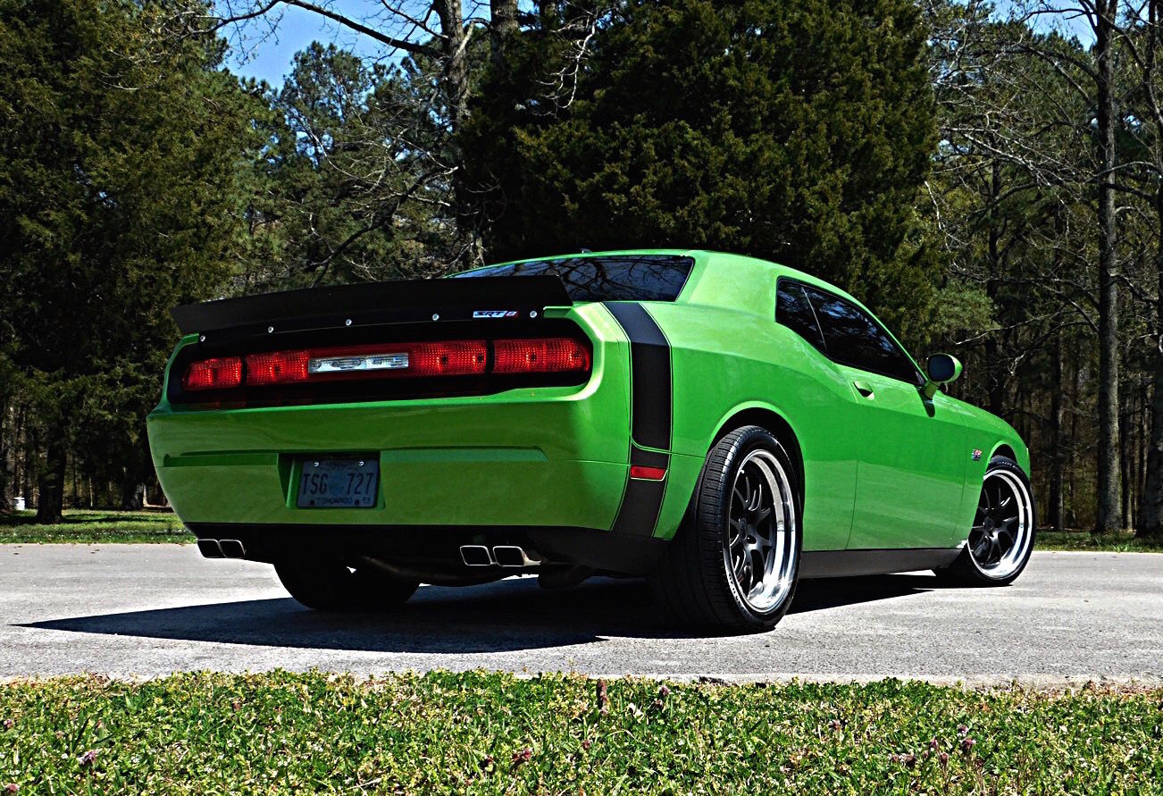 2011 Dodge Challenger | Adam Smith's Magnuson-Supercharged Dodge Challenger SRT on Forgeline GA3 Wheels