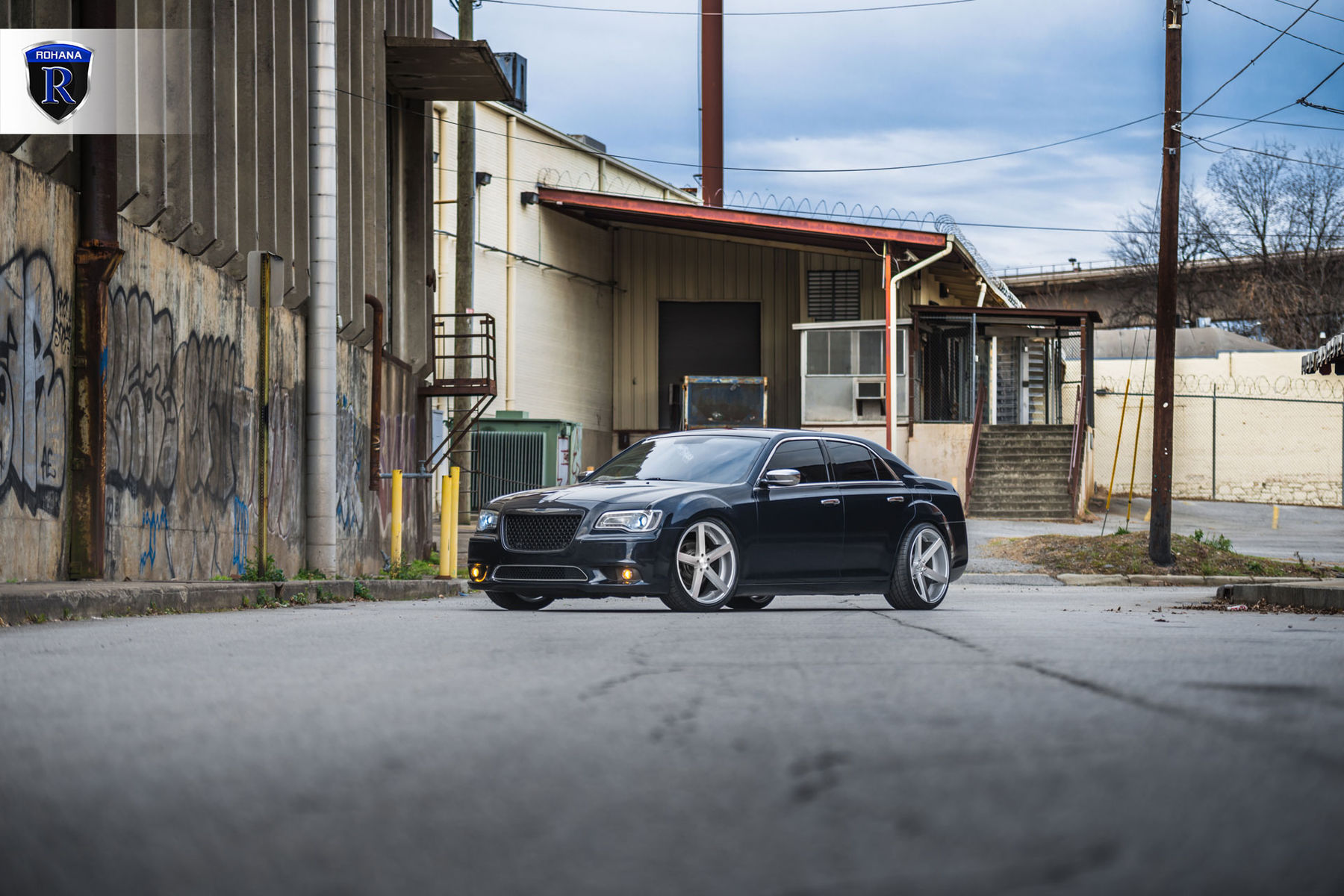 2016 Chrysler 300 | Chrysler 300 - Front And Rear Wheel