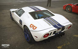 Ford GT