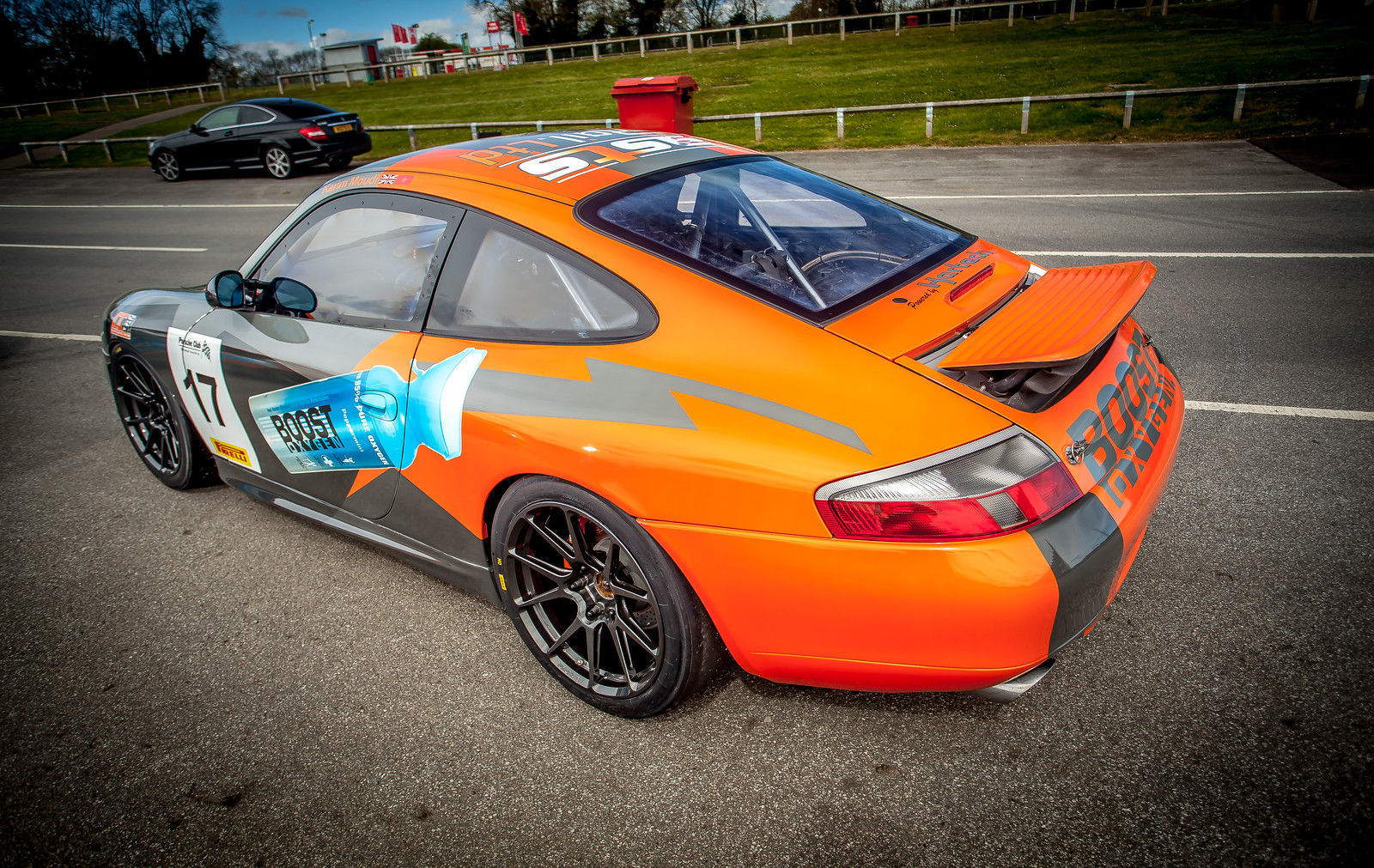 2004 Porsche 911 | Country Classics UK #17 Porsche 996 on Forgeline One Piece Forged Monoblock GS1R Wheels