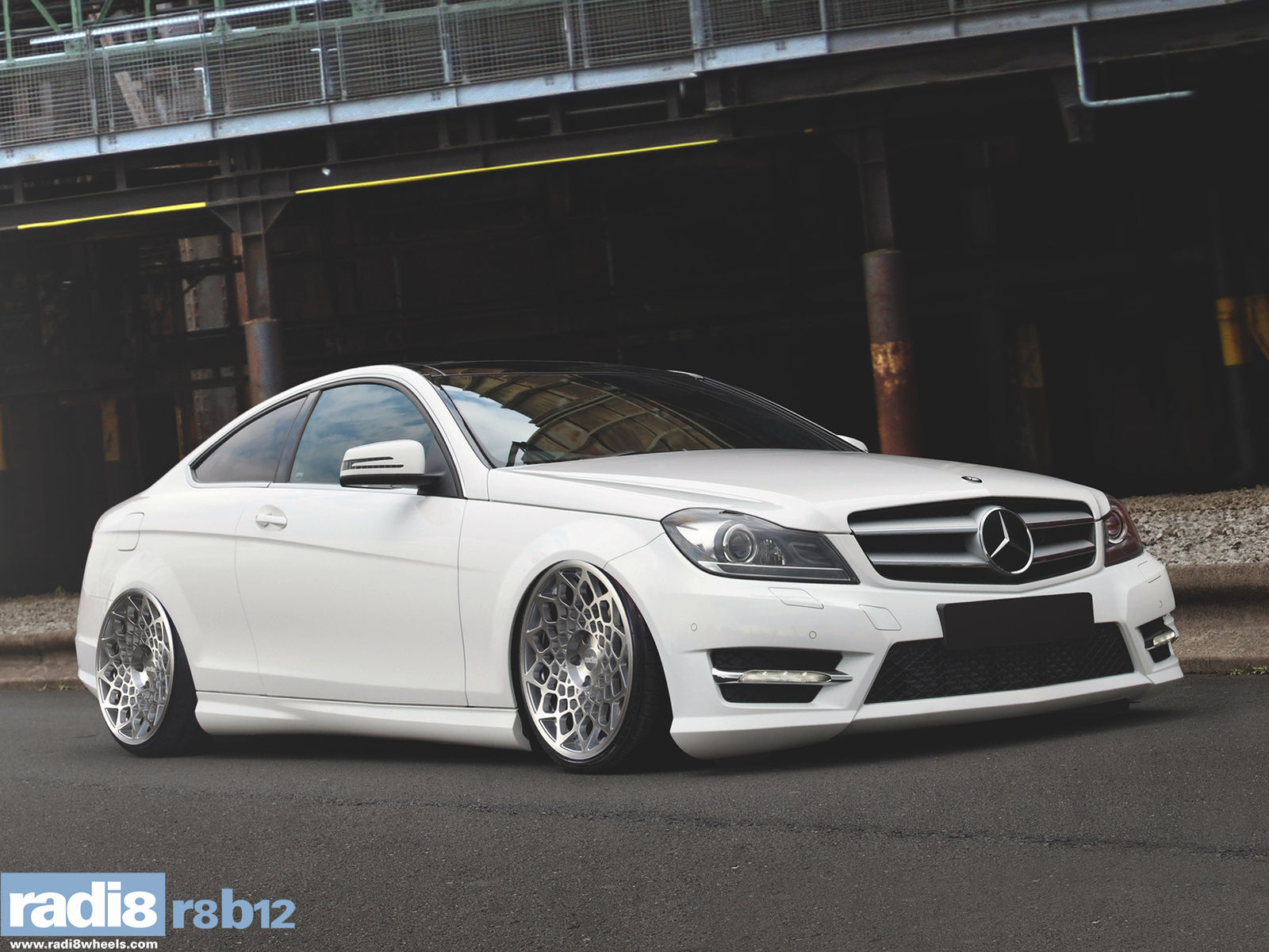  Mercedes-Benz C-Class | Mercedes C220 CDI - Radi8 R8B12 Wheels