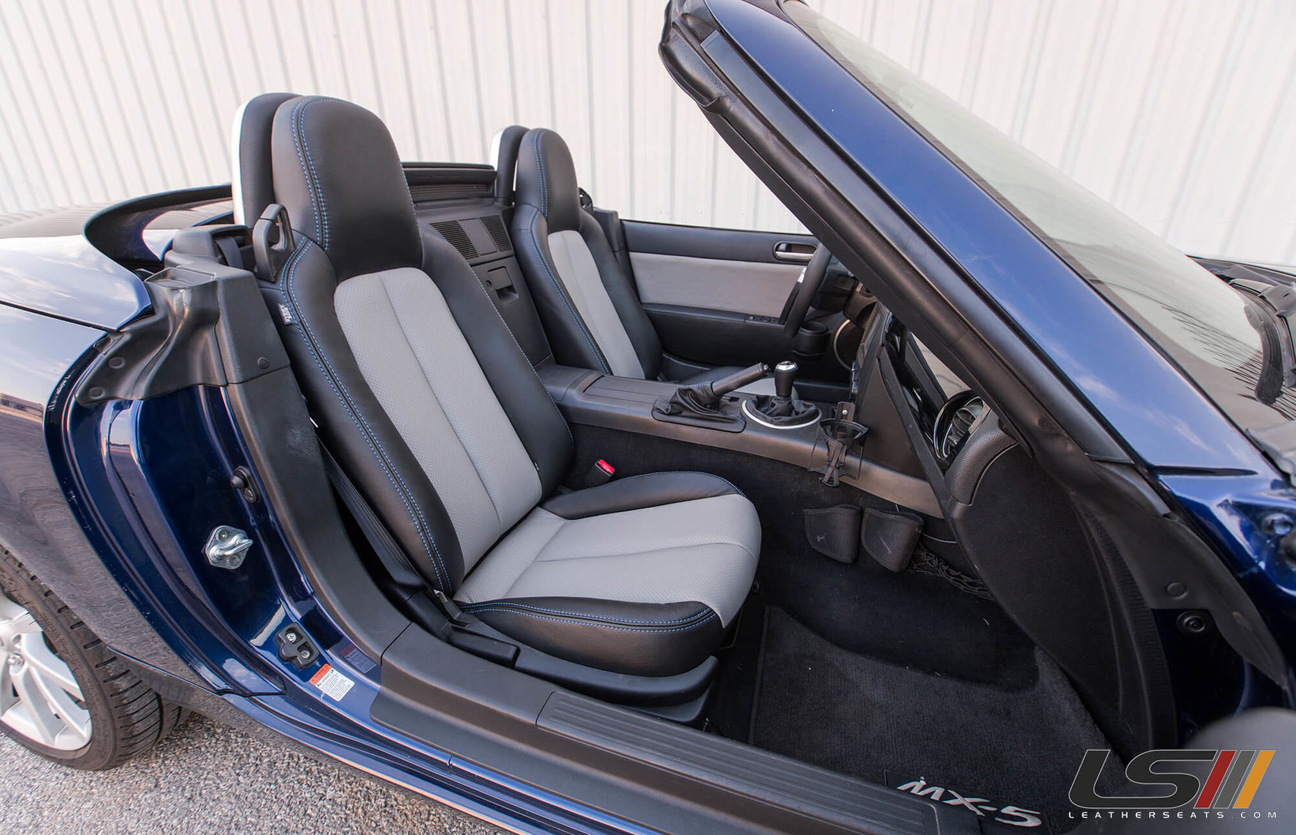 2008 Mazda MX-5 Miata | 2008 Mazda Miata Interior By LeatherSeats.com