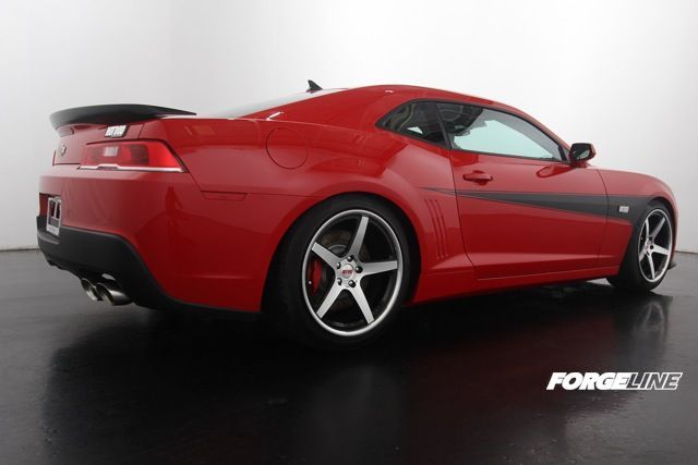 2015 Chevrolet Camaro | 2015 HOT ROD Limited Edition Chevy Camaro on Forgeline CF3C Concave Wheels