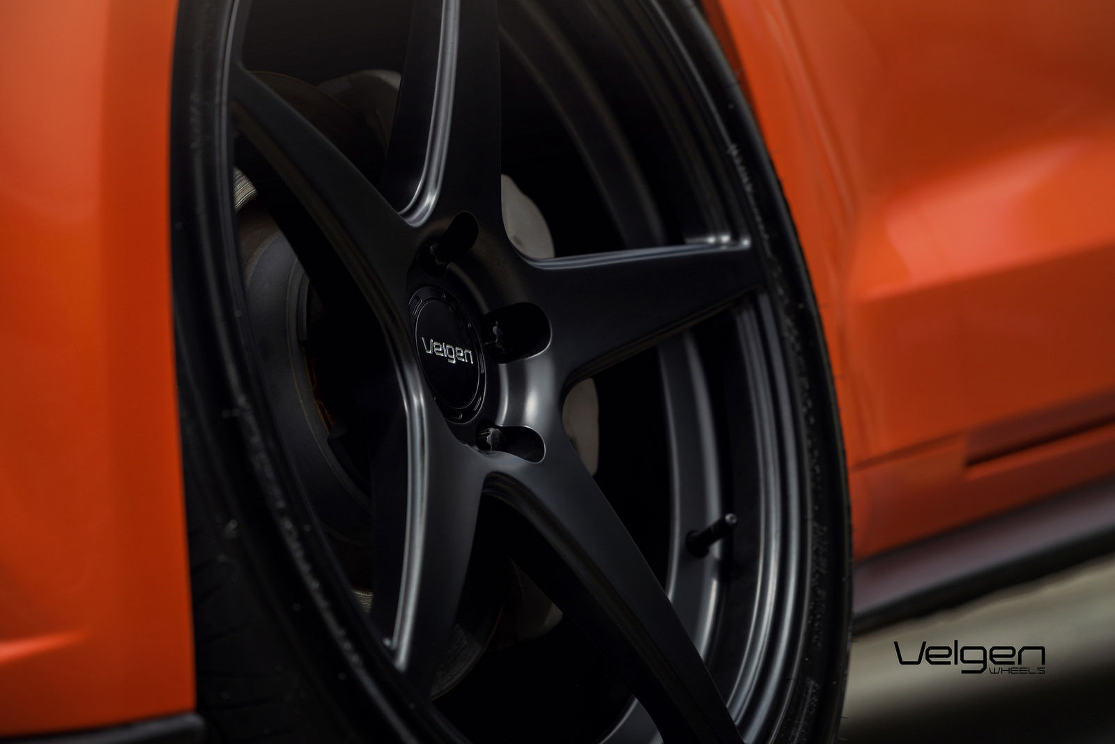 2016 Ford Mustang | Competition Orange Mustang GT | Classic5 Satin Black