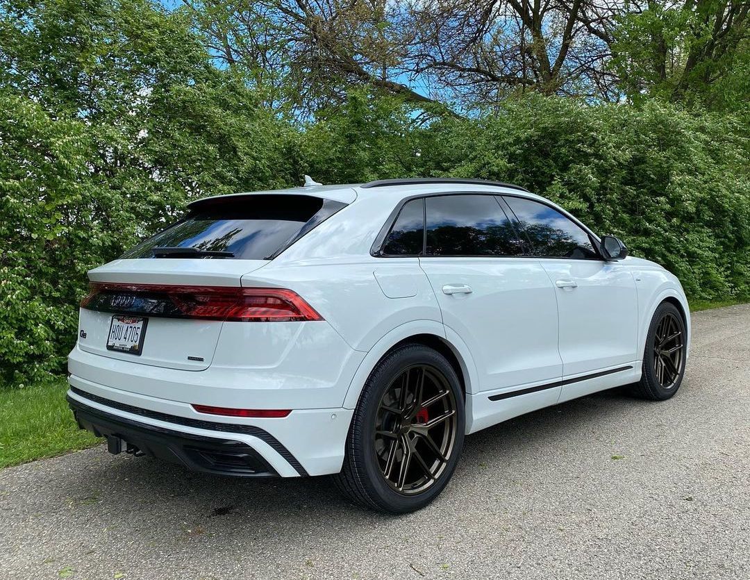 2021 Audi Q8 | Euro Classics-Tuned Audi Q8 on Forgeline One Piece Forged Monoblock VX1R Wheels