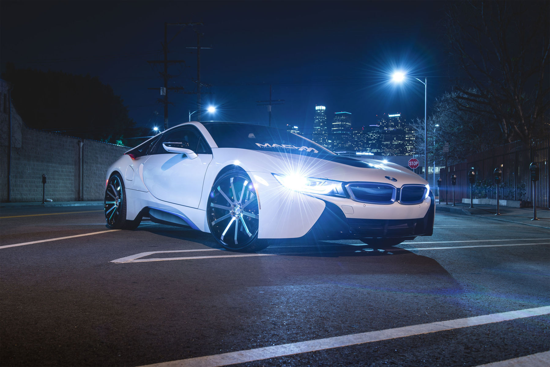 2015 BMW i8 | 2Crave Mach ME. 10 (22x9.0 & 22x10.5)