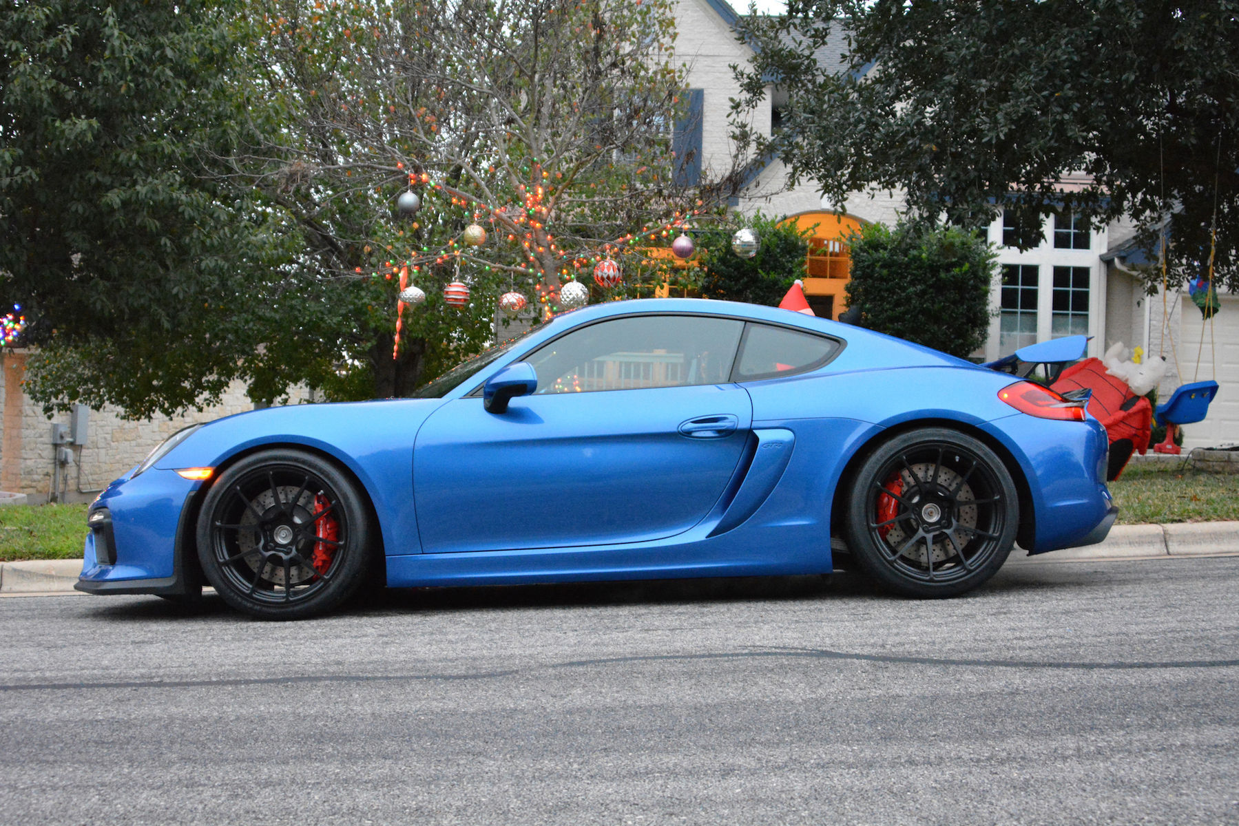 2016 Porsche Cayman | Jacy Legault's Porsche Cayman GT4 on Forgeline One Piece Forged Monoblock GA1R Open Lug Wheels