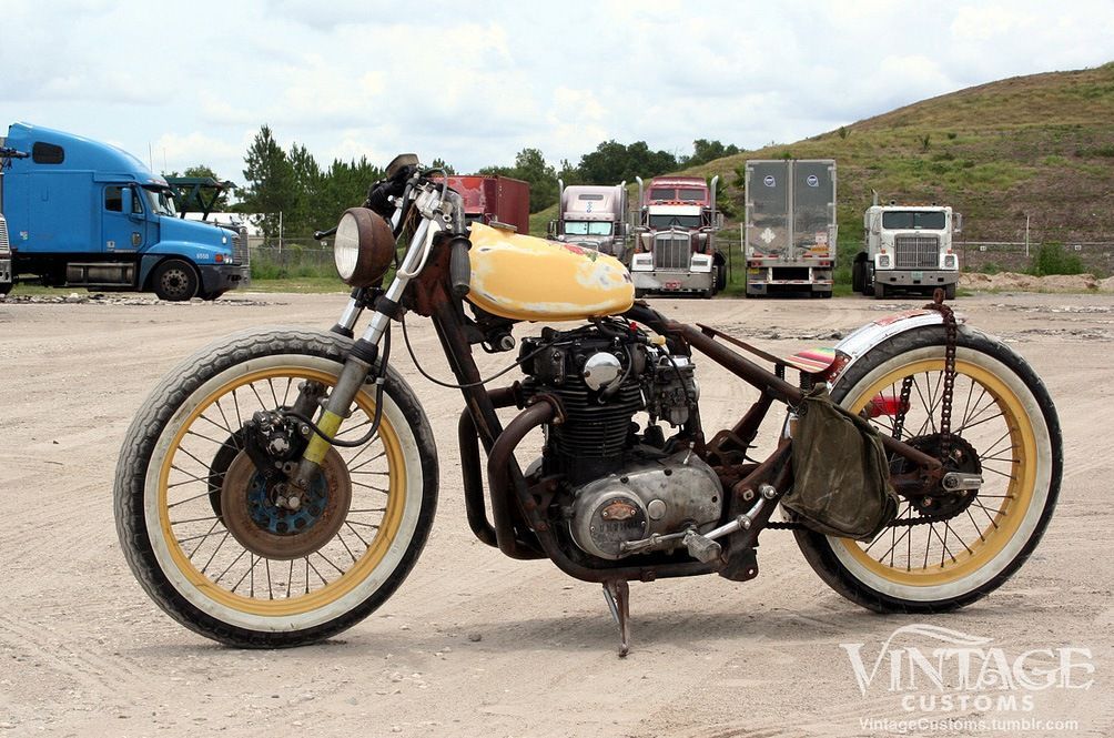  Yamaha XS650 | Los Muertos Vivientes by Vintage Customs