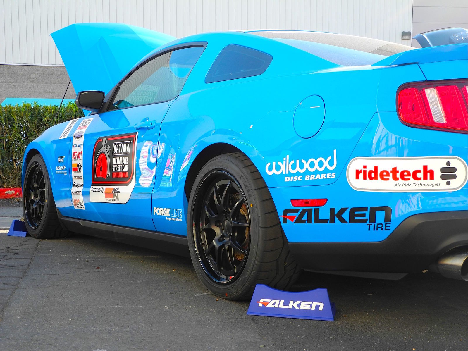 2010 Ford Mustang | Saroja Raman's Grabber Blue S197 Mustang GT on Forgeline GA3 Wheels