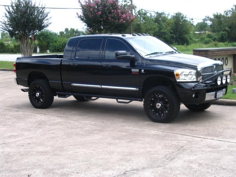  Dodge Ram Pickup 2500 | N-FAB Bed-Access Nerf-Steps