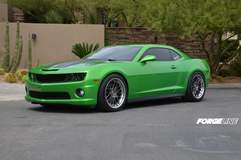 Camaro SS on Forgeline DE3C-SL Concave Stepped Lip Wheels