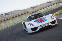 '15 Porsche 918 Spyder