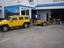 Hummer H2 with Quad