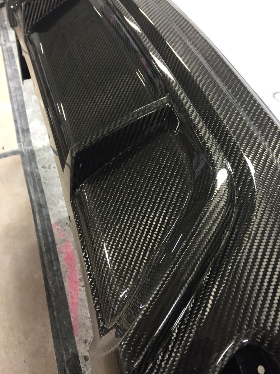 2015 Ford Edge | 2015 Webasto Ford Edge Carbon Diffuser